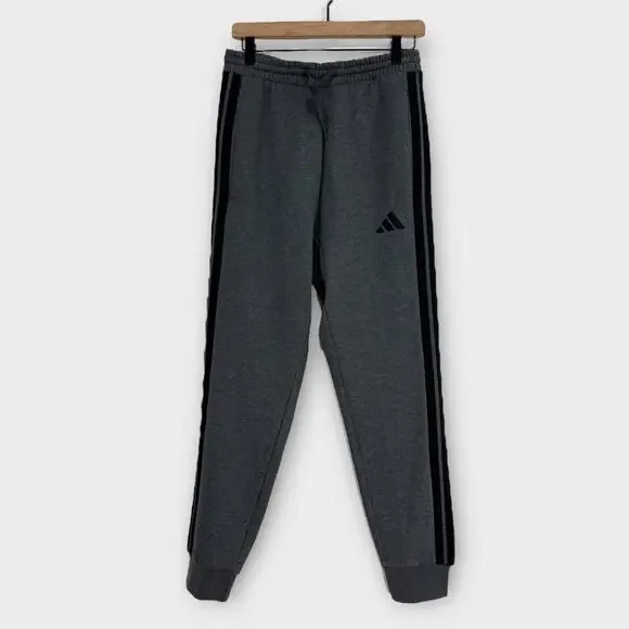 Adidas Essentials 3 Stripe Fleece Track Pants Men’s Size Small Dark Gray Heather - Picture 1 of 13